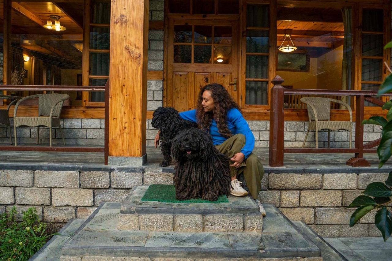 Villa Stayvista At Himalayan Retreat *
