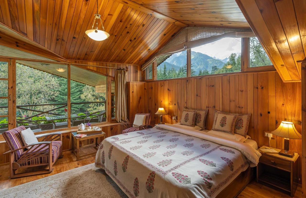 Villa Stayvista At Himalayan Retreat
