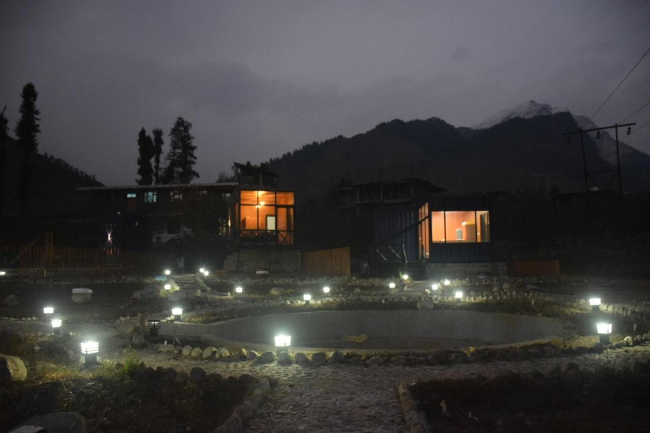 Resort Worthmiles Manali (Himachal Pradesh)