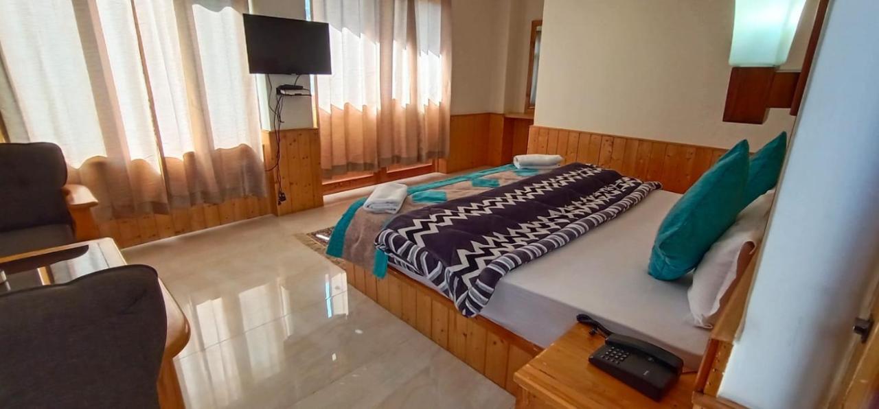 Purnima Guest house