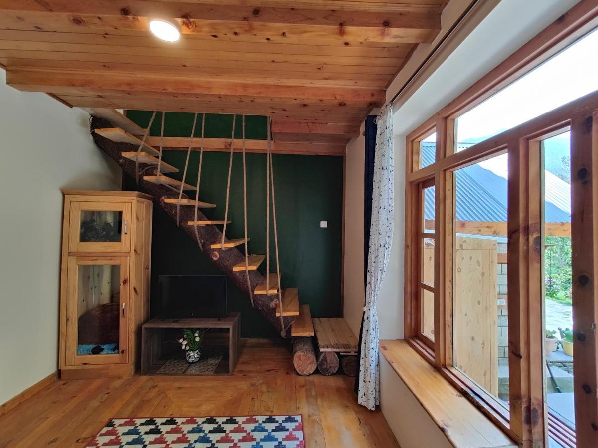 Villa Saffronstays The Amlyn, - Unobstructed Views Of Beas River And The Himalayas - Clear Roads