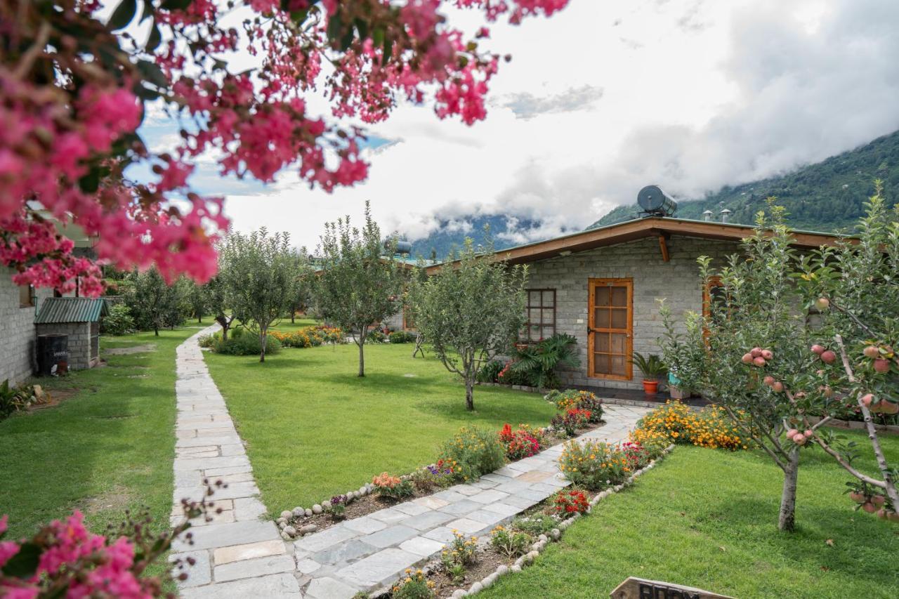 Larisa Resort Manali Resort 5*