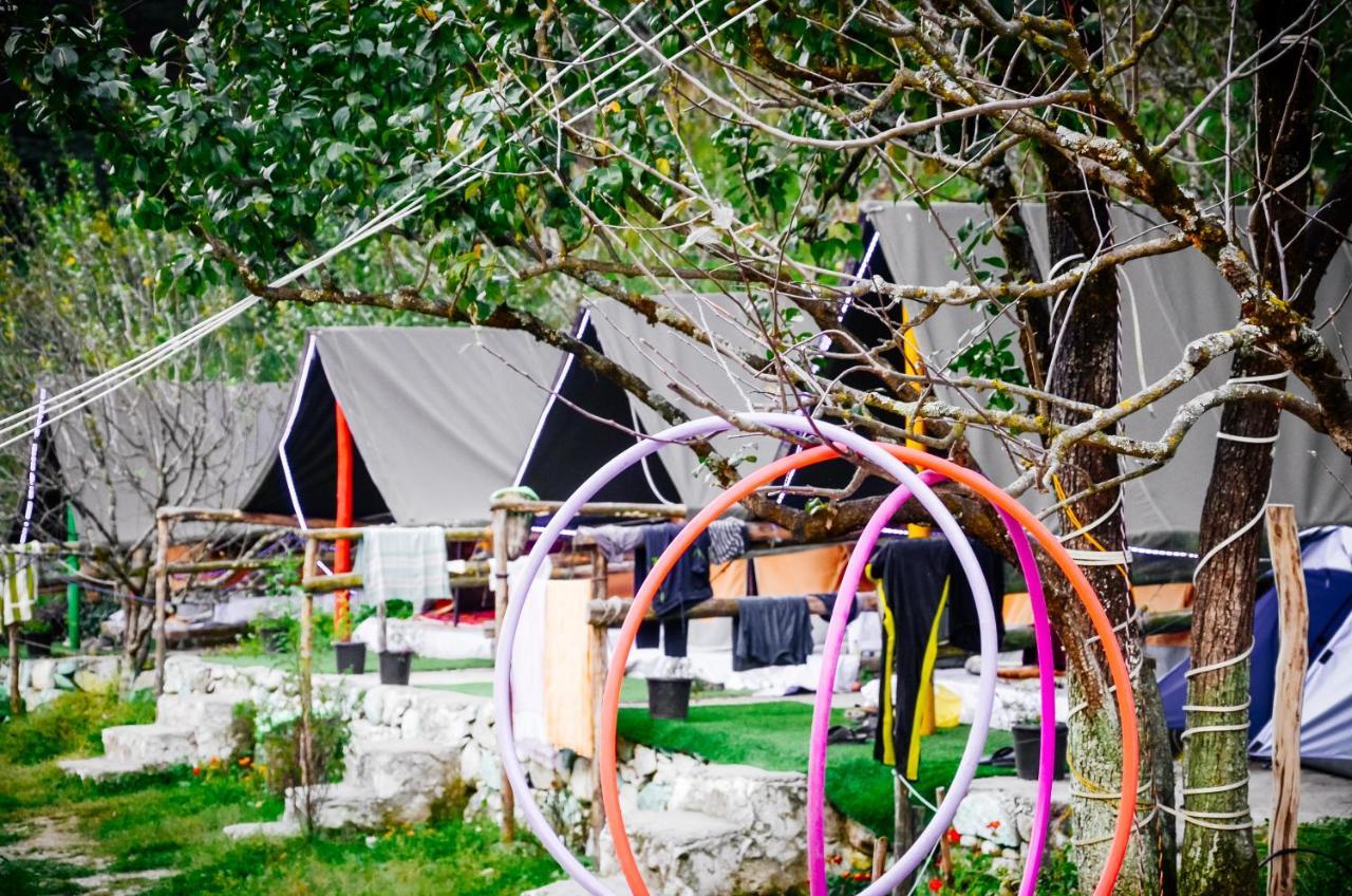 Himtrek Riverside Camps & * Manali (Himachal Pradesh)
