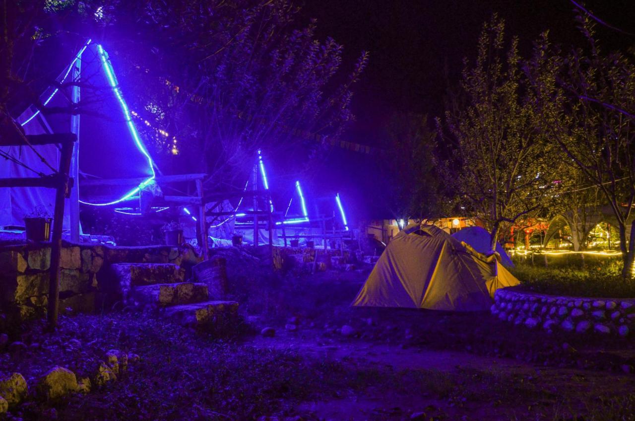 Campsite Himtrek Riverside Camps & *