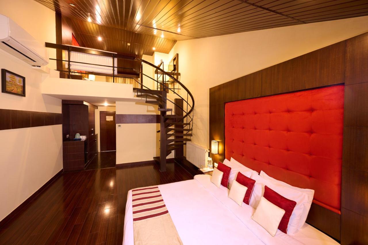 Renest River Country Resort 4*