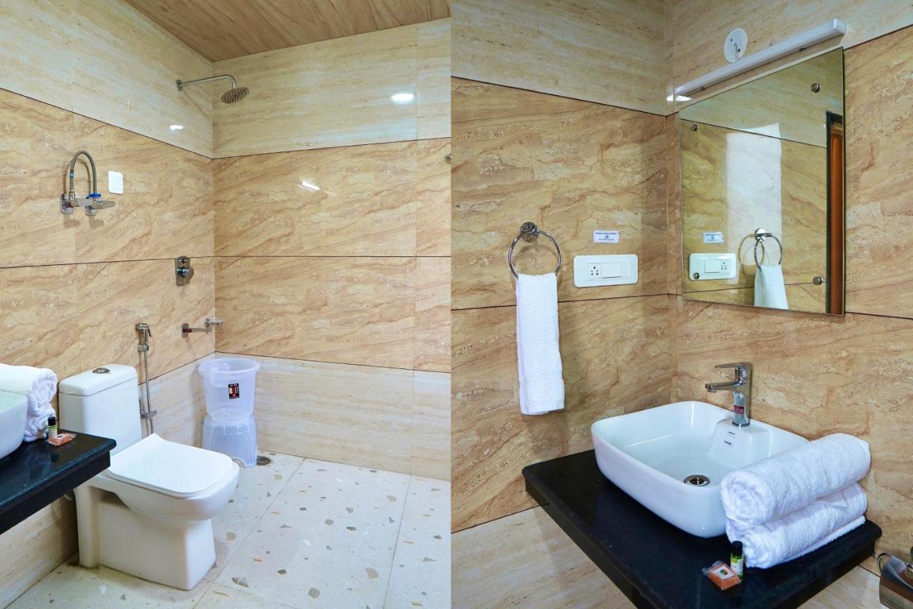 North Deodar Avenue, Bed & Breakfast *