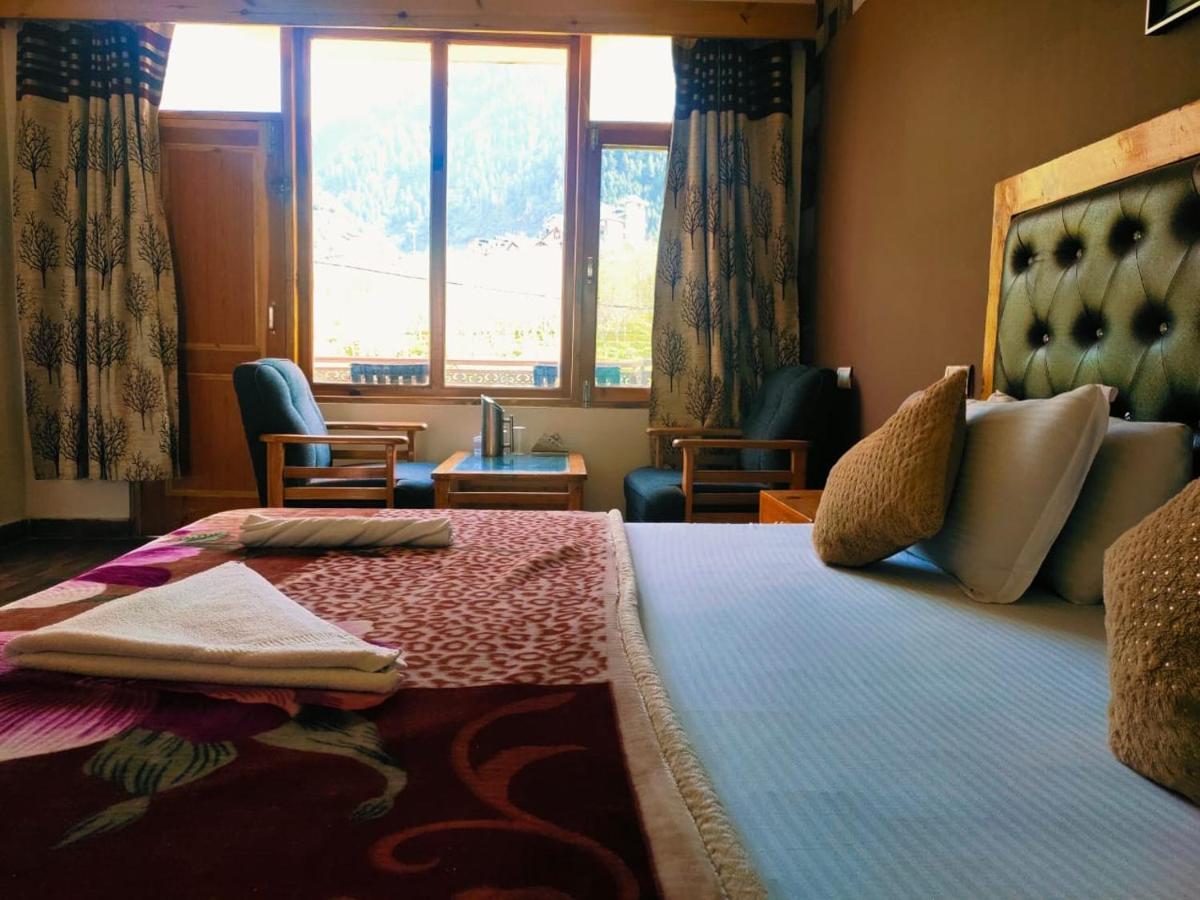 Hotel Wow Cottages - A Boutique Manali (Himachal Pradesh)
