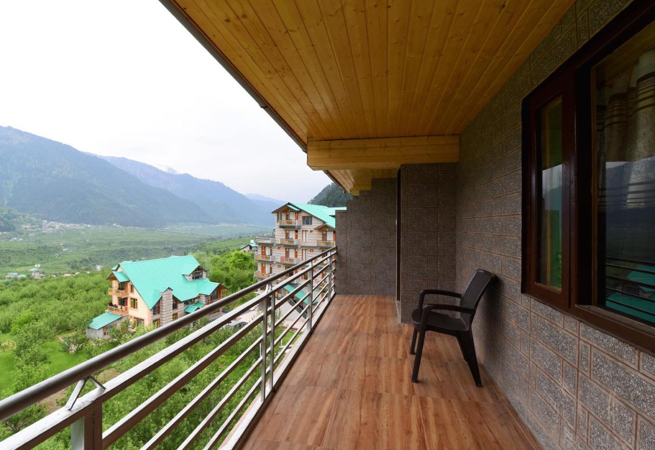 Oyo 14393 Akash Hills 3*