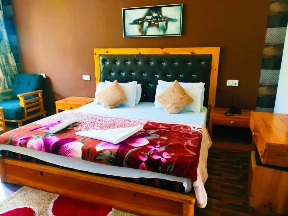 Hotel Wow Cottages - A Boutique Manali (Himachal Pradesh)