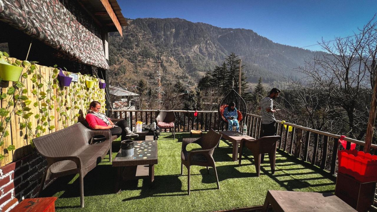 Roamate Hostel, Old * Manali (Himachal Pradesh)