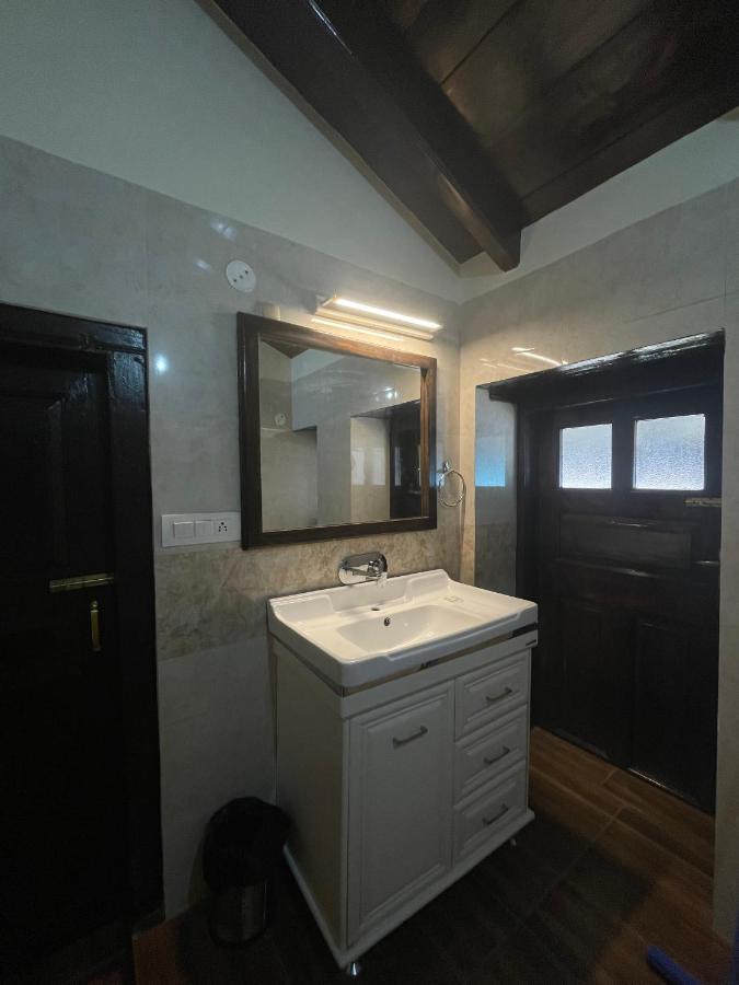 Hotel The Sunshine Heritage By Offlimits Manali (Himachal Pradesh)