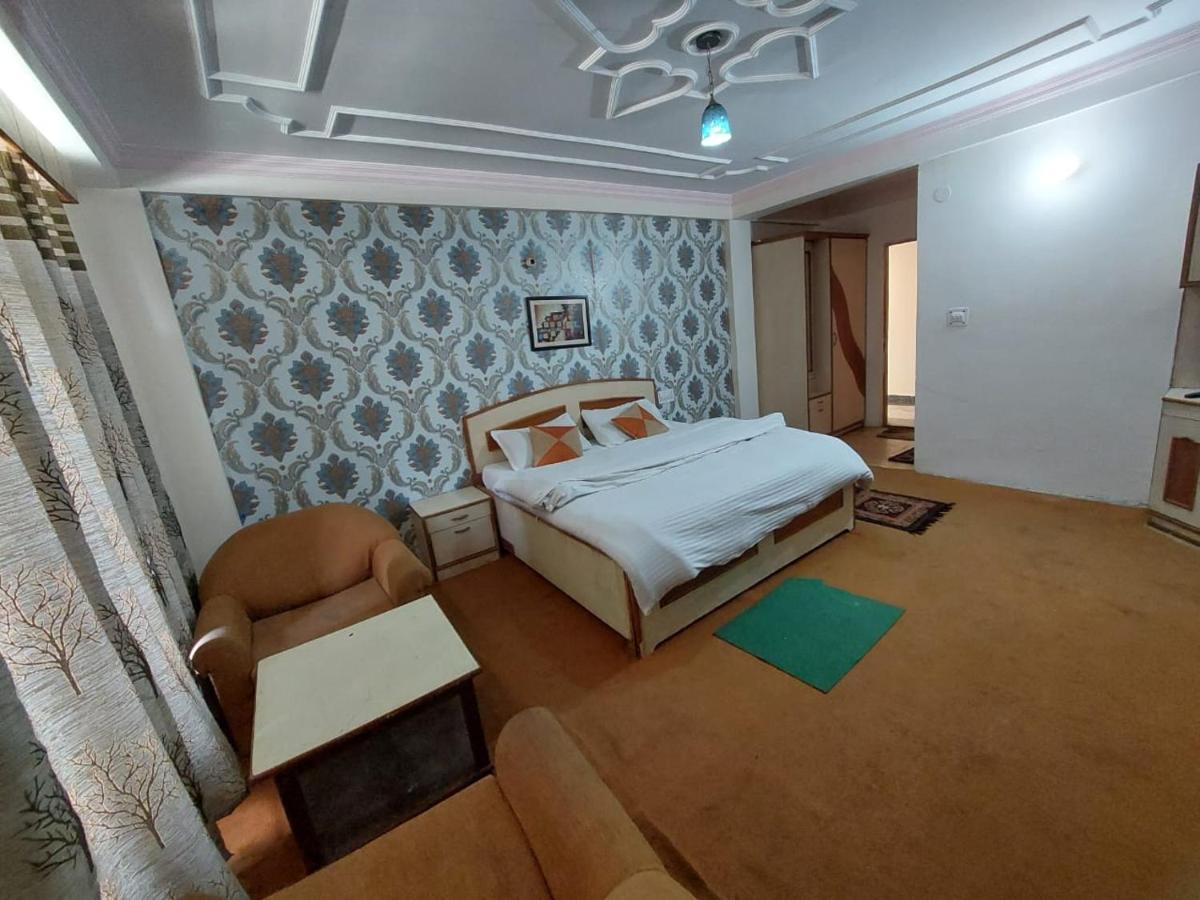 Hotel Wow Cottages - A Boutique Manali (Himachal Pradesh)