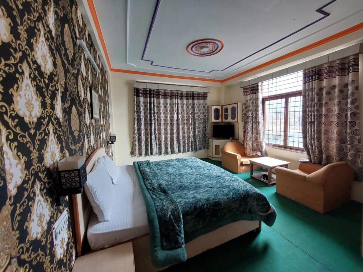 Wow Cottages - A Boutique * Manali (Himachal Pradesh)
