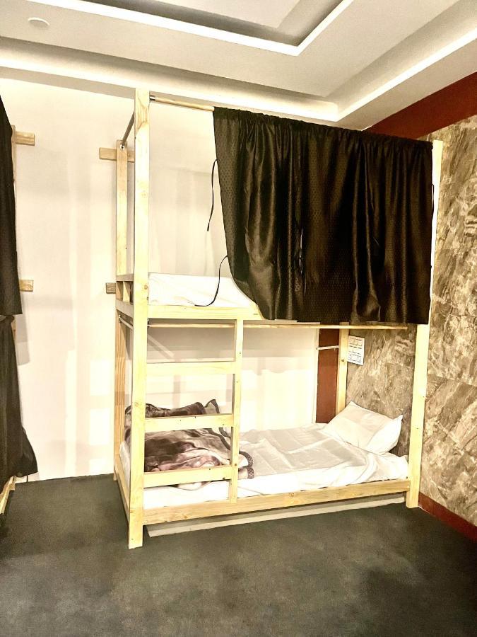Vista Heated -on Mall Road Apartment *