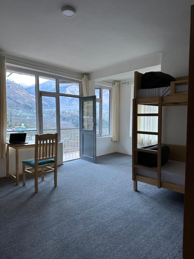 Hostel La Heim *