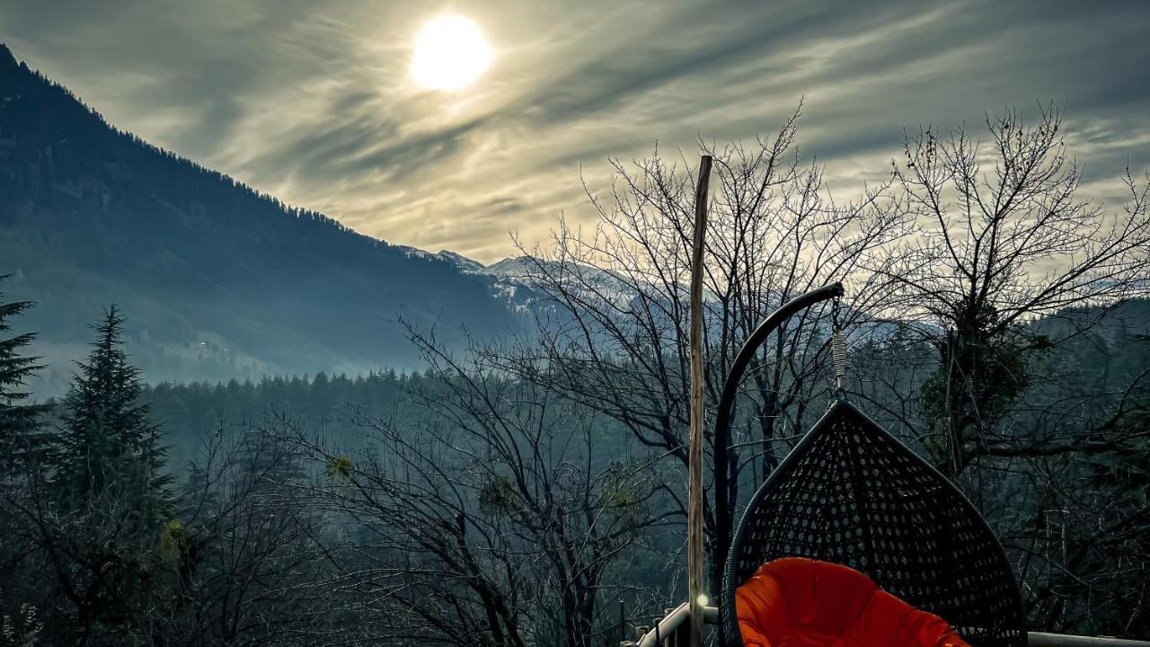 Roamate Hostel, Old * Manali (Himachal Pradesh)
