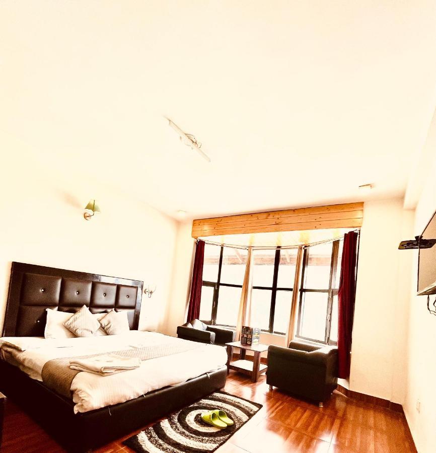 Apartment Hadimba - A Mountain View With Parking , Manali (Himachal Pradesh)