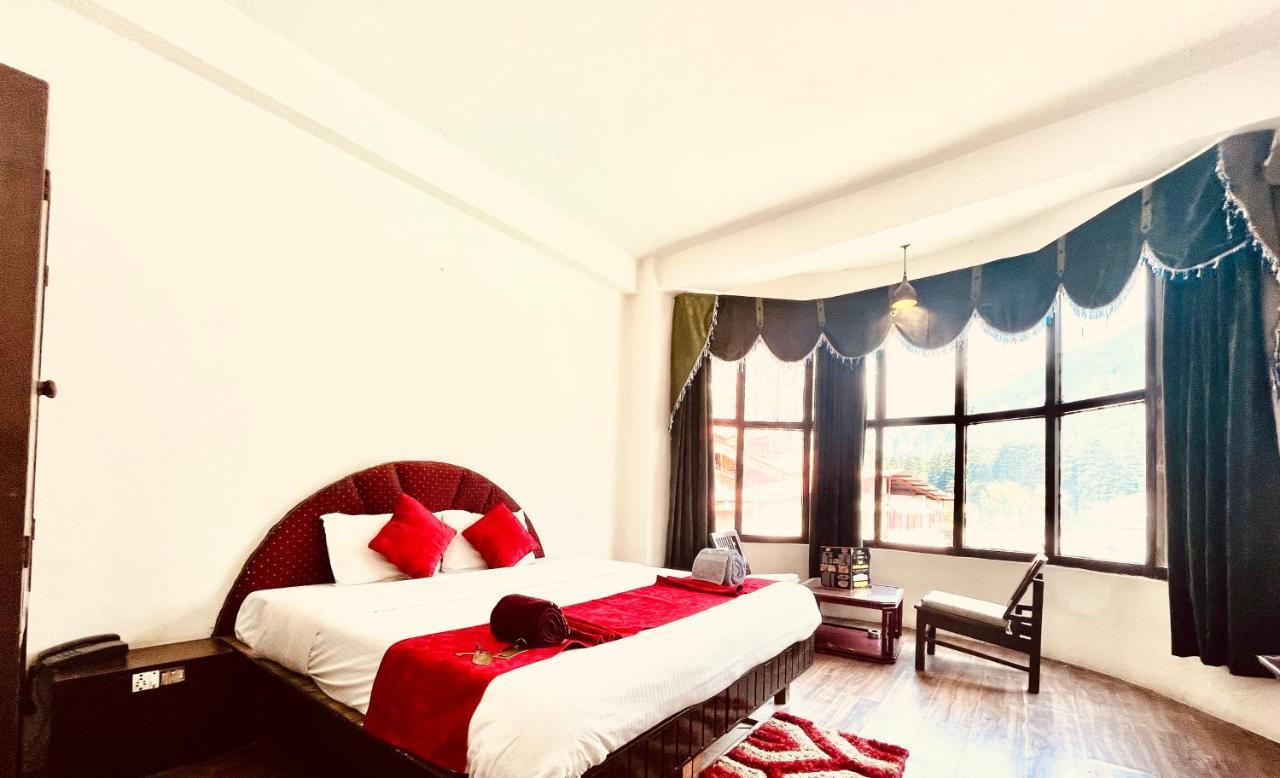 Hadimba - A Mountain View With Parking , Apartment