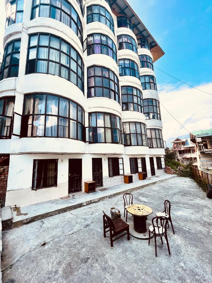 Hadimba - A Mountain View With Parking , *