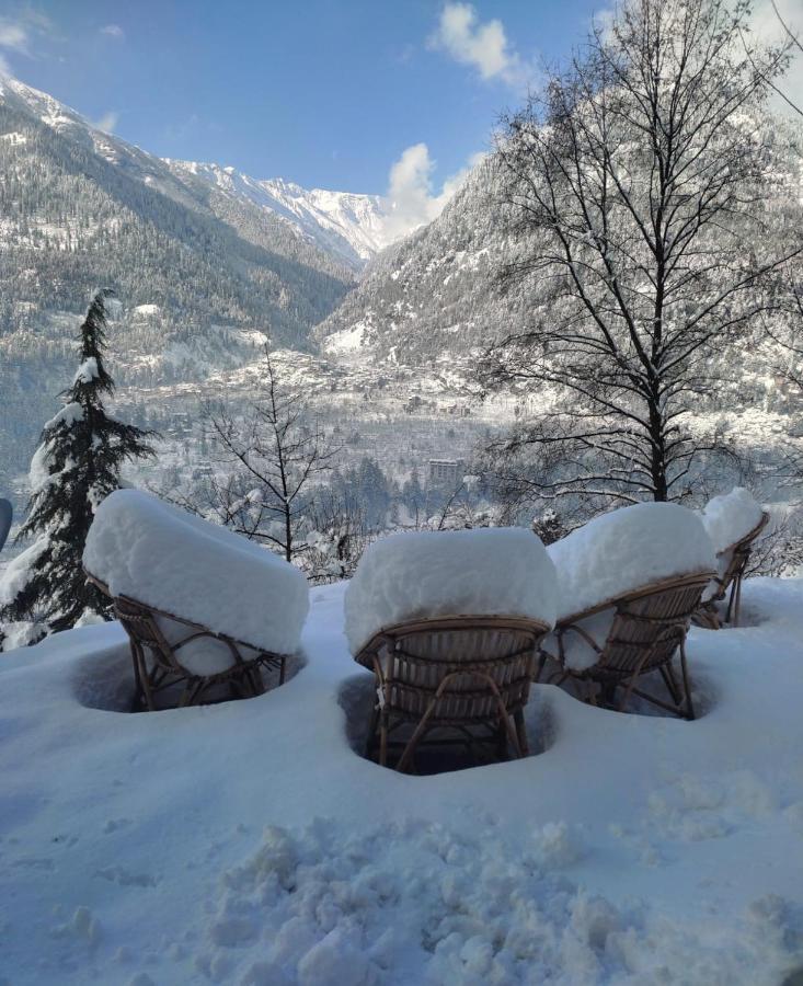 Villa Saffronstays The Amlyn, - Unobstructed Views Of Beas River And The Himalayas - Clear Roads