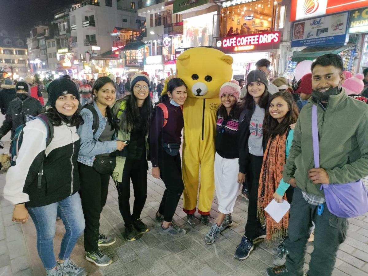 Mars Monkey & Cafe Manali (Himachal Pradesh)