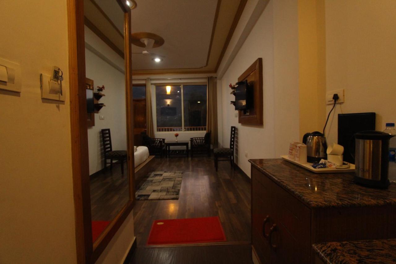 Nsb Hotel 3*