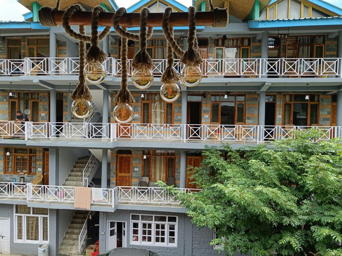 Homestay Marley's Apple Manali (Himachal Pradesh)
