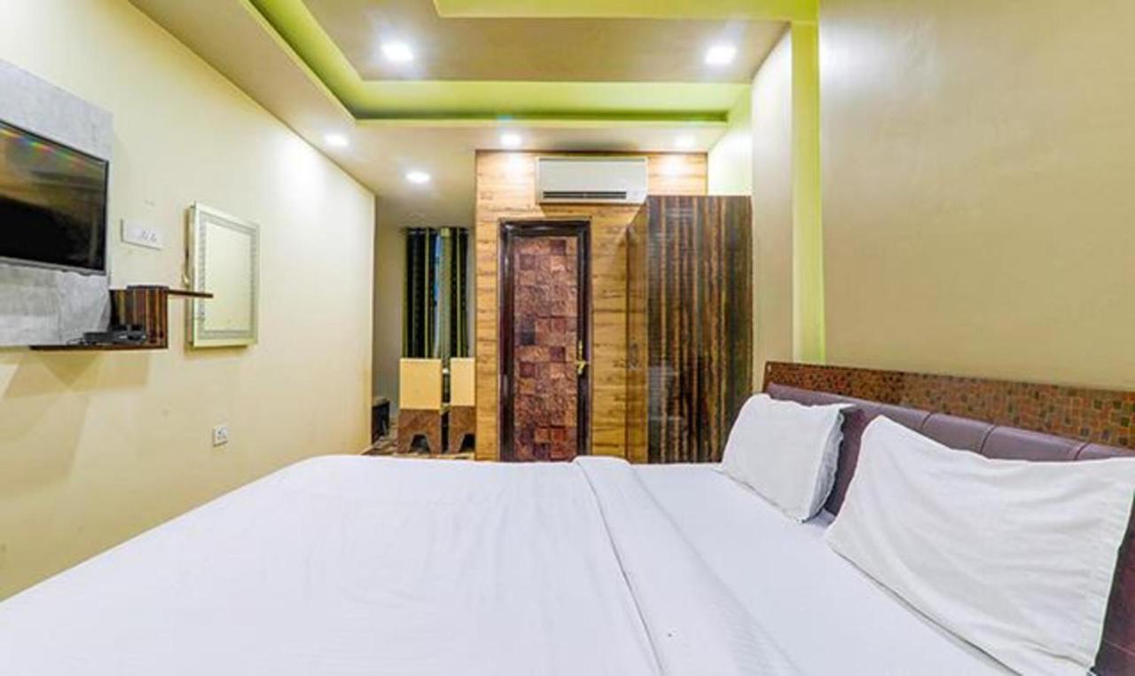Fabhotel Shandela Near Mall Road Hotel