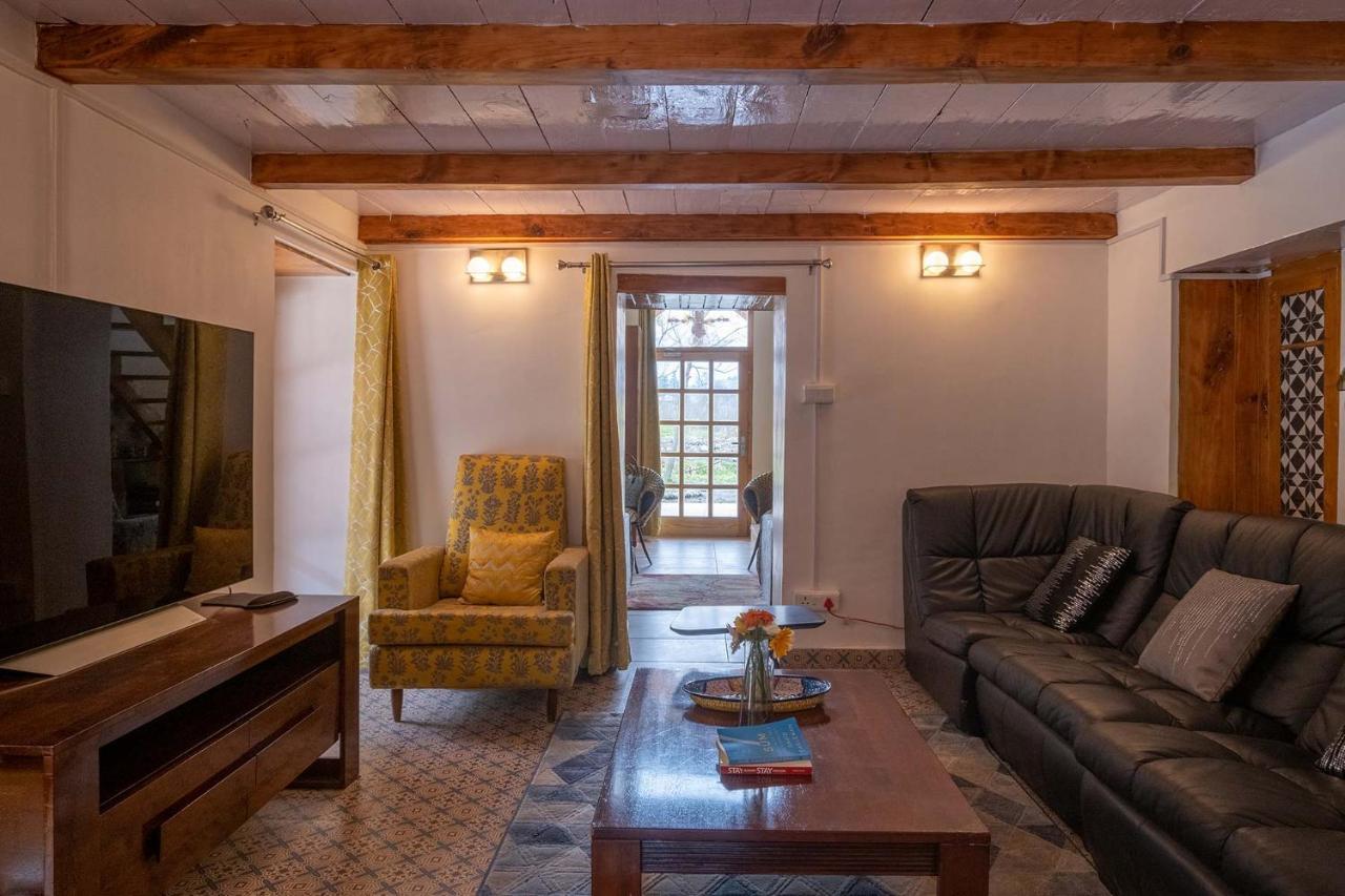Stayvista At Woodville - Raison - Pet Friendly - Movie Projector - Alfresco Dining *