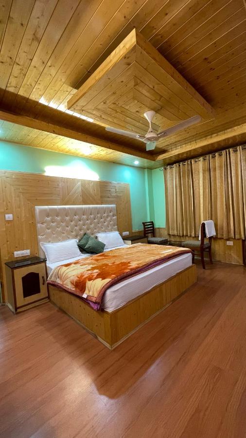 Hotel Lotus 3*