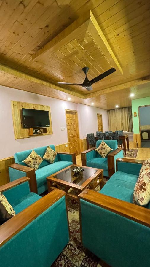 Hotel Lotus Manali (Himachal Pradesh)