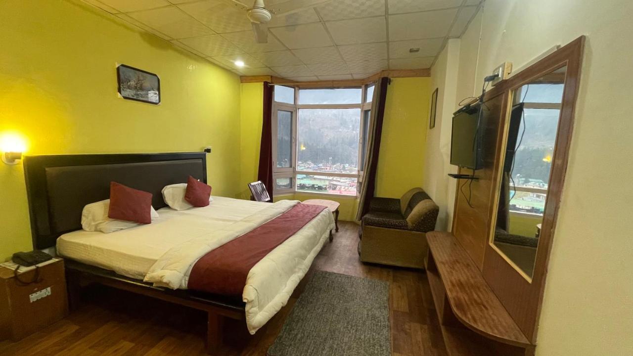 Hadimba Mountain View - Near Mall Road M 88948-44503 Apartment
