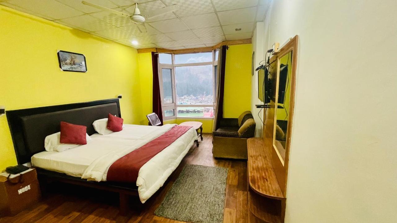 Hadimba Mountain View - Near Mall Road M 88948-44503