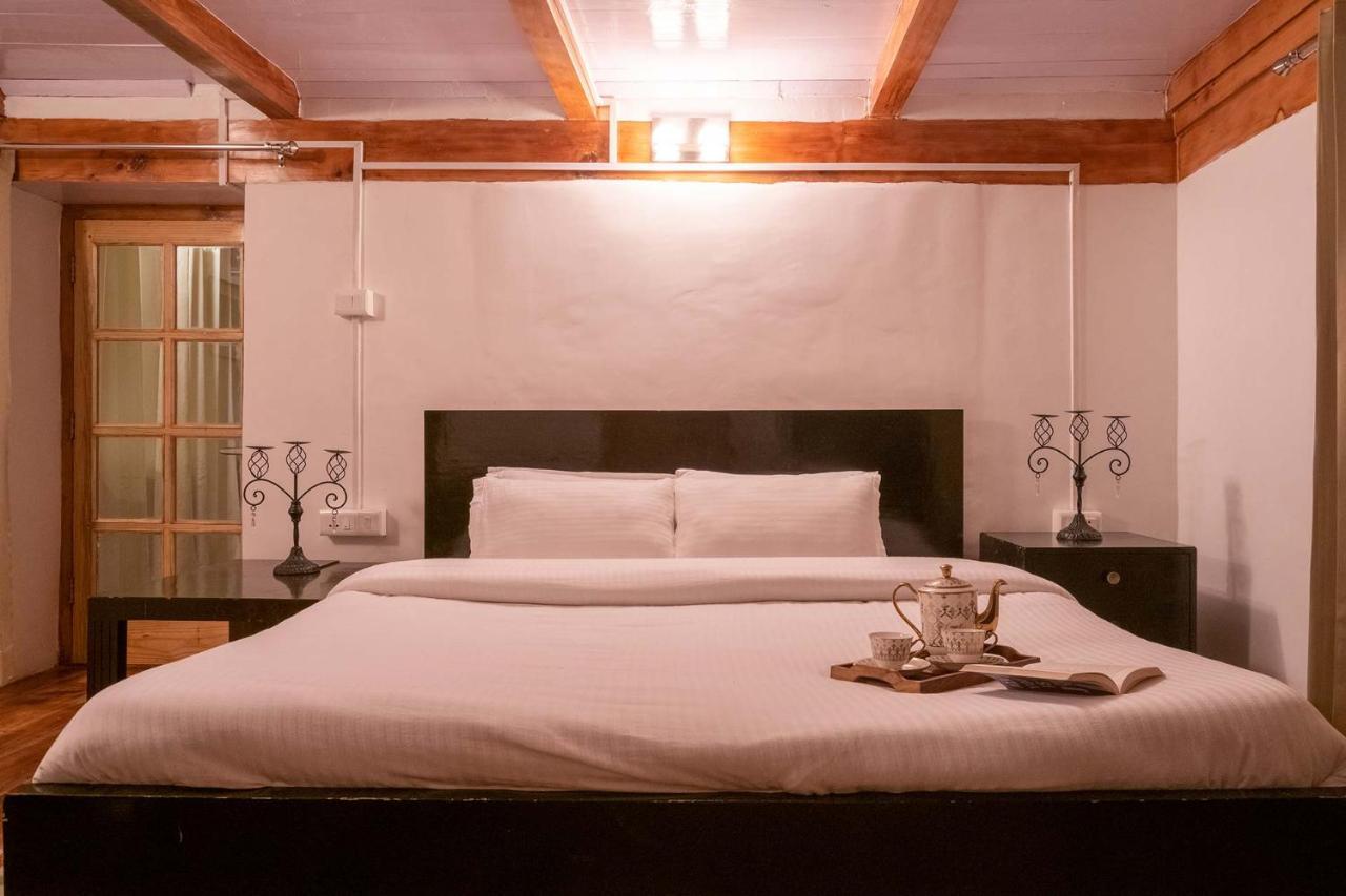 Stayvista At Woodville - Raison - Pet Friendly - Movie Projector - Alfresco Dining *
