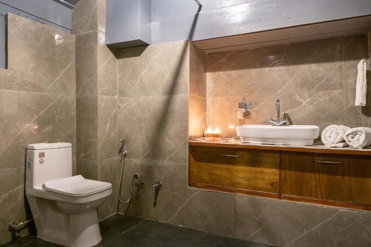 Villa Stayvista At Woodville - Raison - Pet Friendly - Movie Projector - Alfresco Dining
