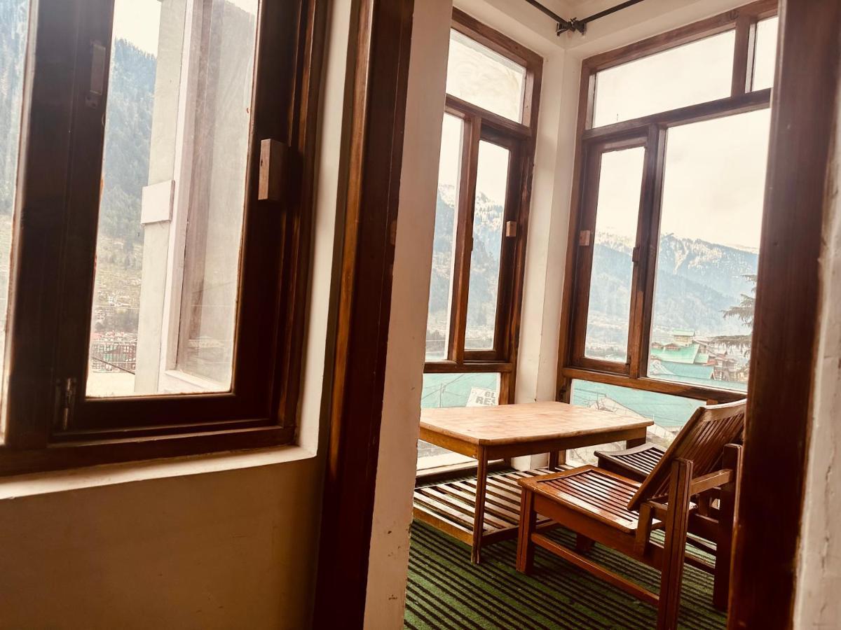 Alpine & Restaurant , Manali (Himachal Pradesh)