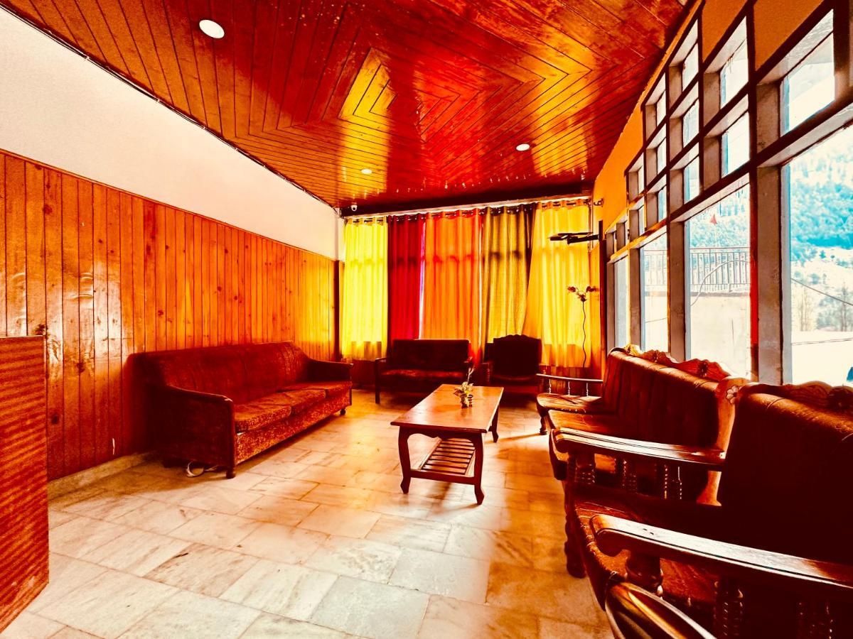 Daulat Classic - In Centre Manali (Himachal Pradesh)