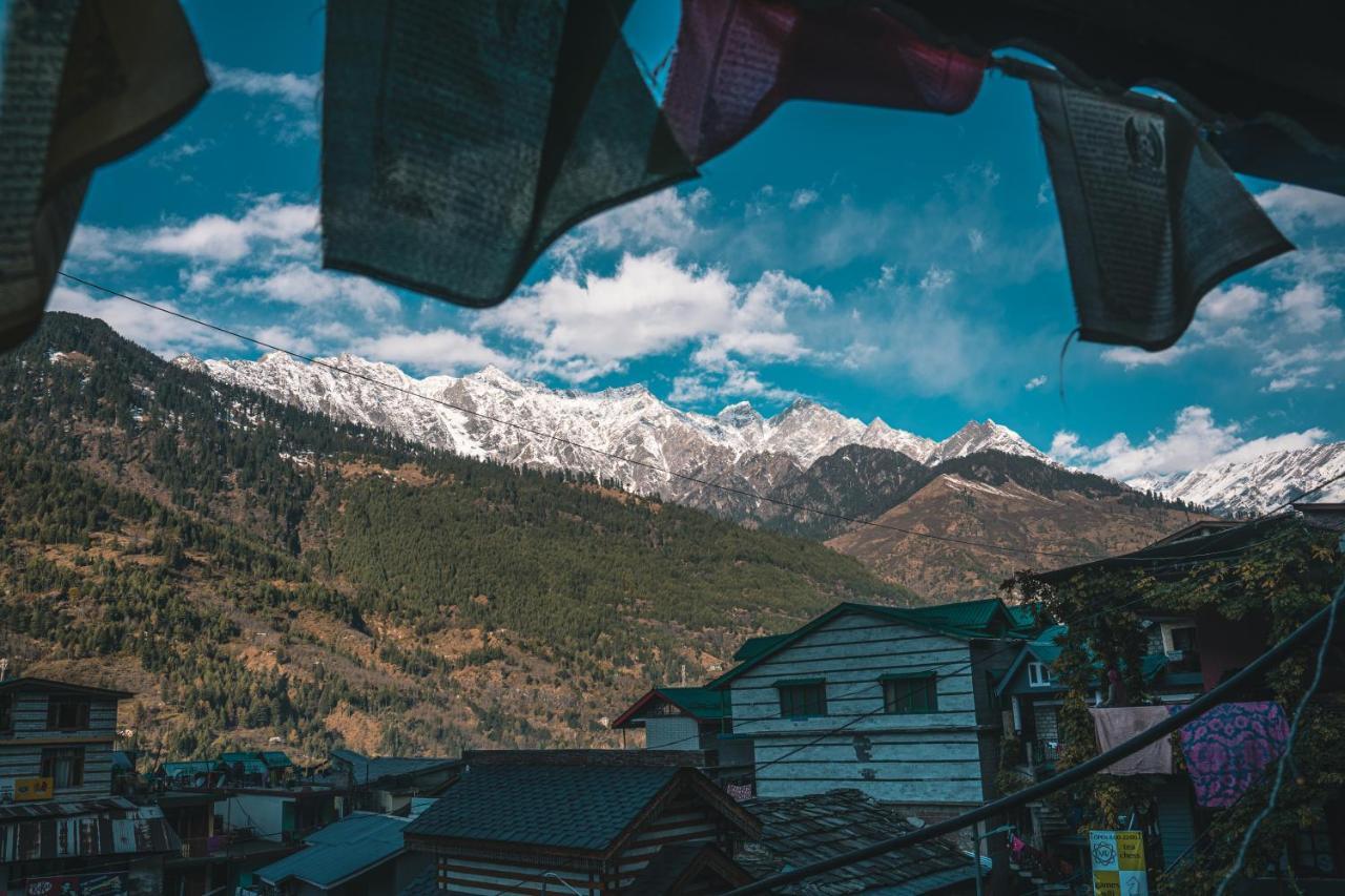 Hostel Yaarana & Cafe, Vashisht, Manali (Himachal Pradesh)