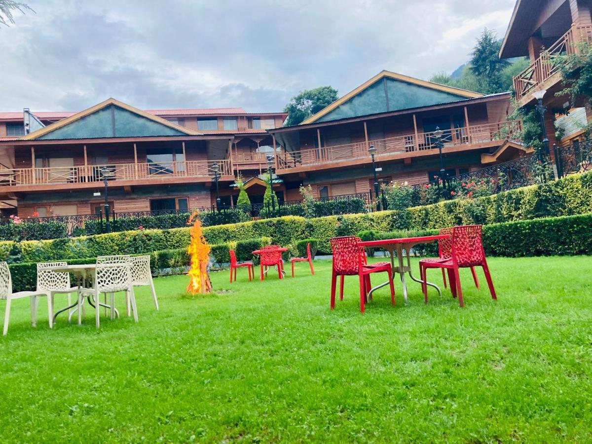 Hotel Dafodil Resort, Near Volvo Bus Stand