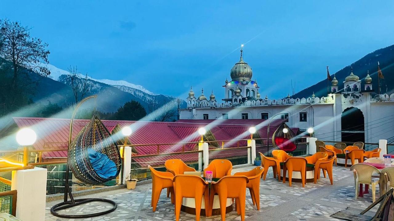 Hilltop At Mall Road With Open Terrace 2* Manali (Himachal Pradesh)
