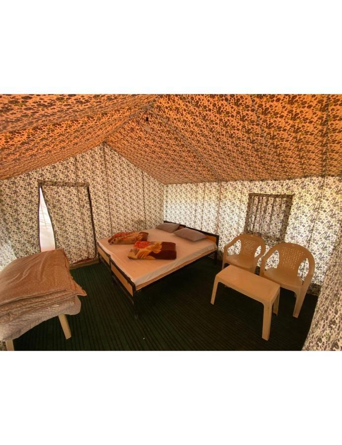Dorje Camps Sarchu, * Manali (Himachal Pradesh)