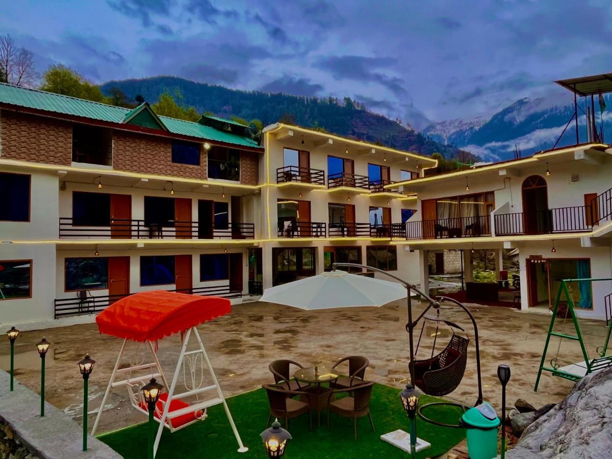 Hotel Happy Valley Riverside Resort, - Of The Year