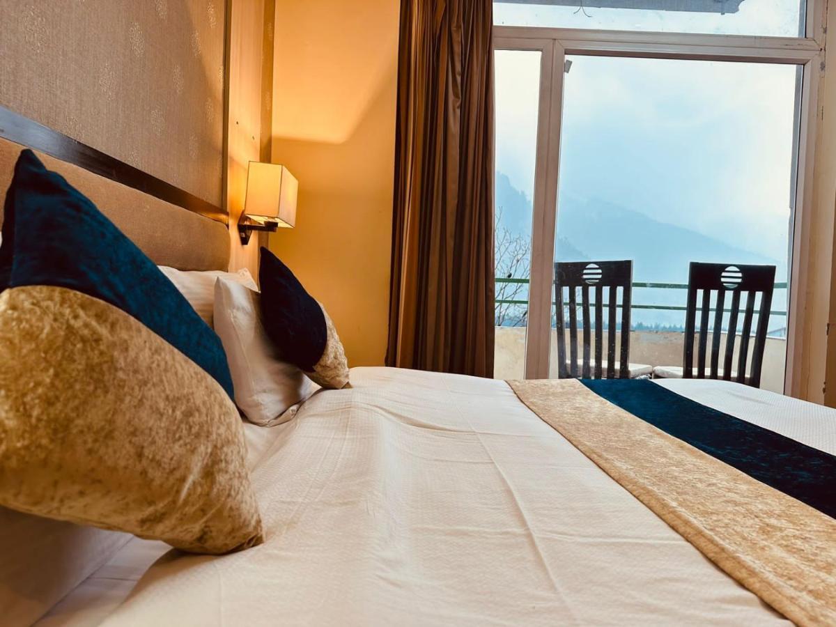 Hotel The Royal Majestic Mountain View Manali (Himachal Pradesh)