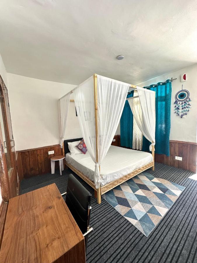 Hostel Ats -manali Manali (Himachal Pradesh)
