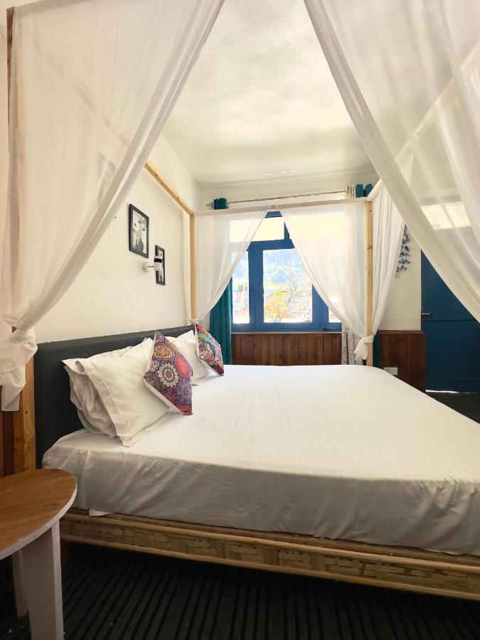 Ats -manali Hostel *