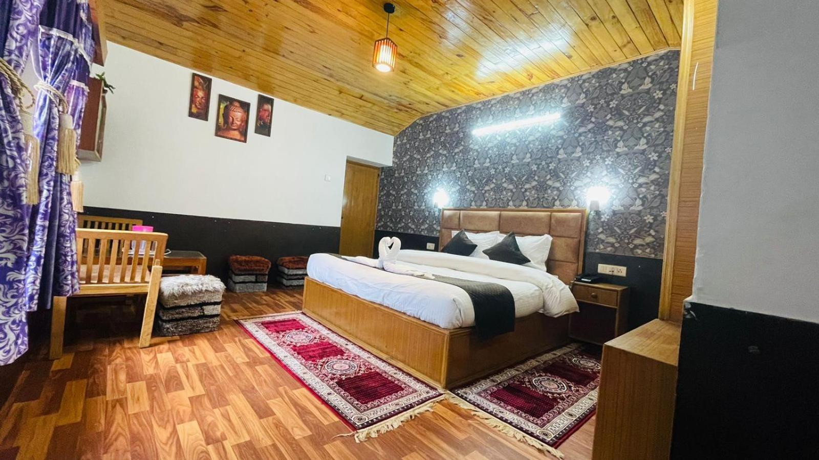 New Hilltop Apartment Manali (Himachal Pradesh)