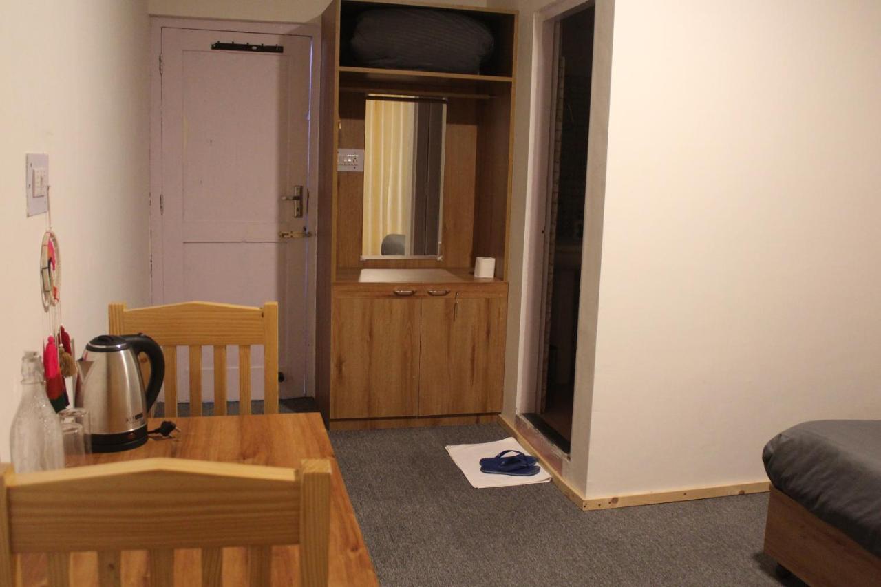 La Heim Hostel *