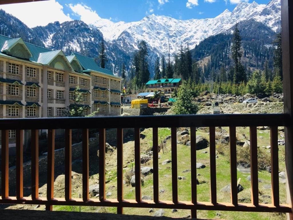 Resort Solang Valley