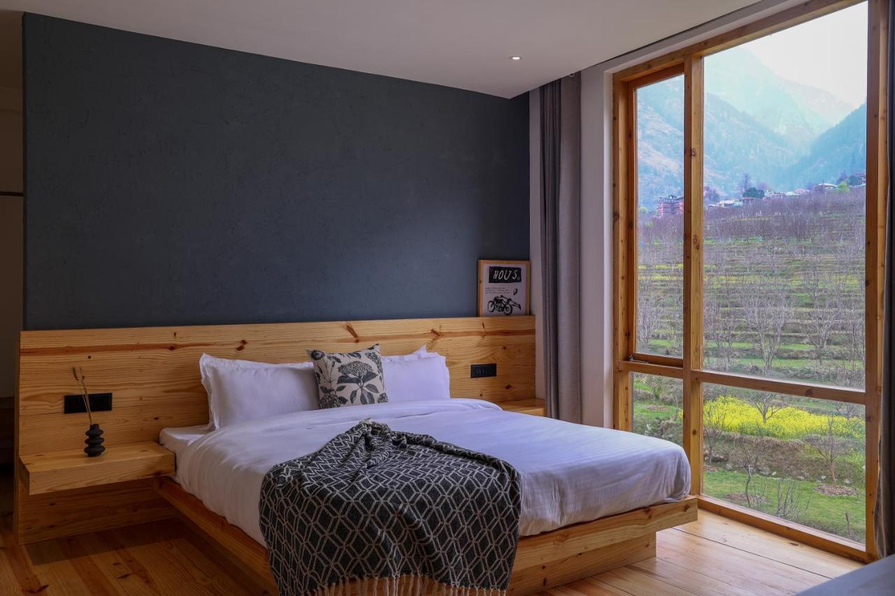 Warehouse X Poshtel 3* Manali (Himachal Pradesh)