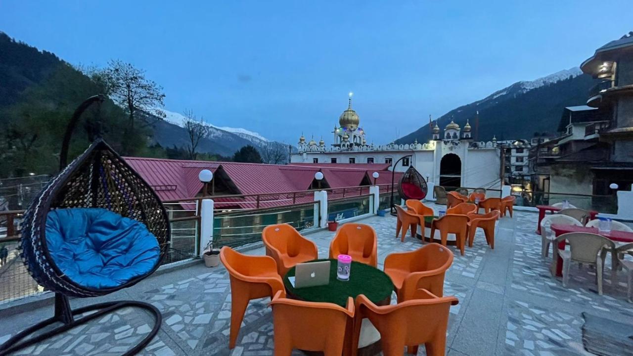 New Hilltop * Manali (Himachal Pradesh)